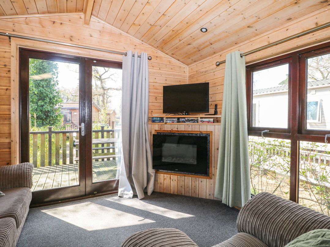 Pinecone Cabin