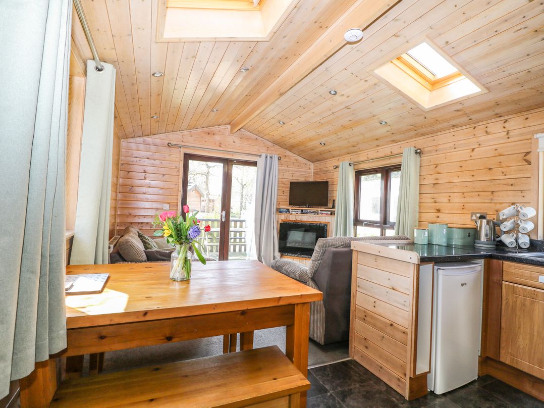 Pinecone Cabin