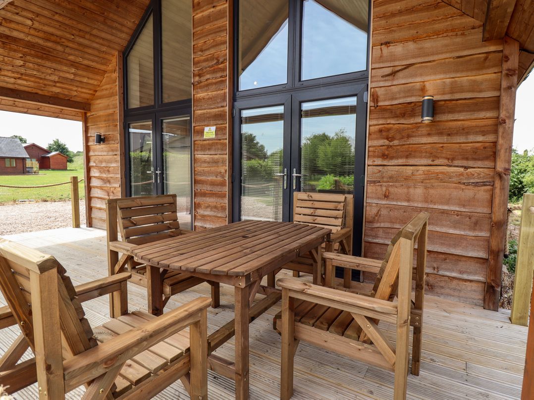 Lodge 12
