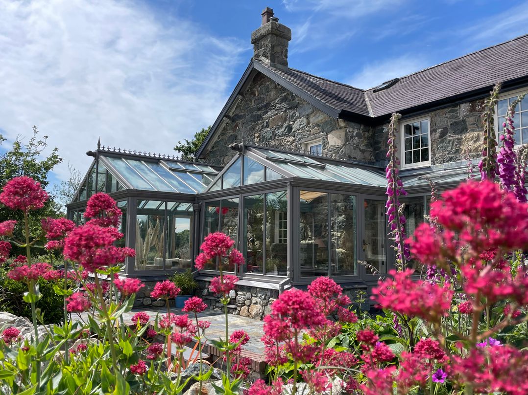 Bryncynan Fawr Farmhouse