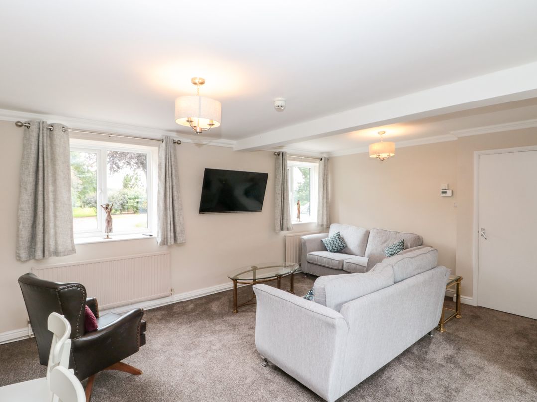 Highcliffe Cottage