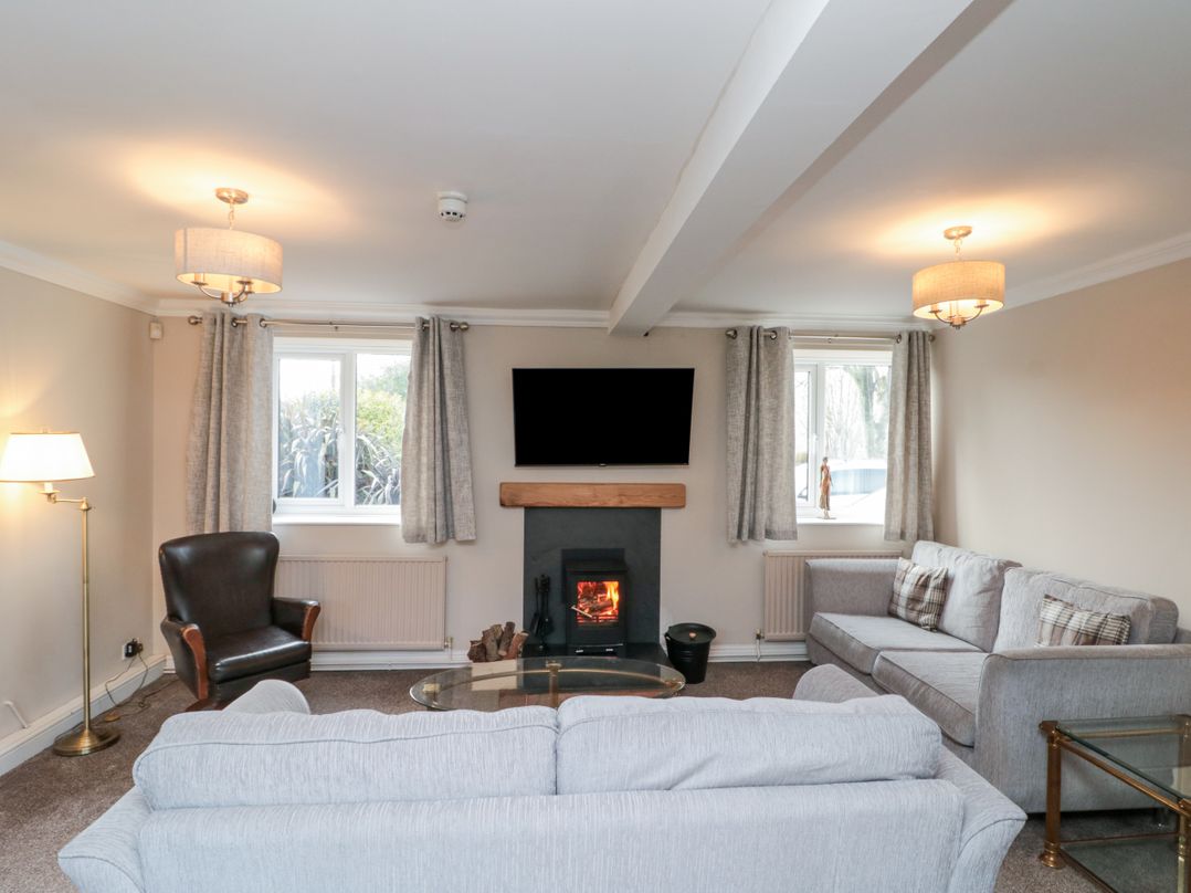 Highcliffe Cottage