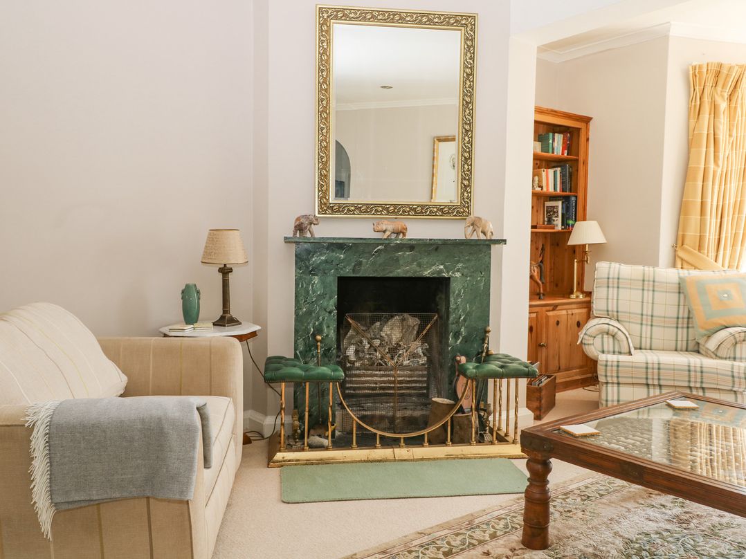 Coombe Place House