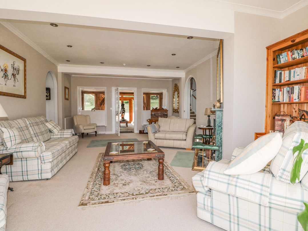 Coombe Place House