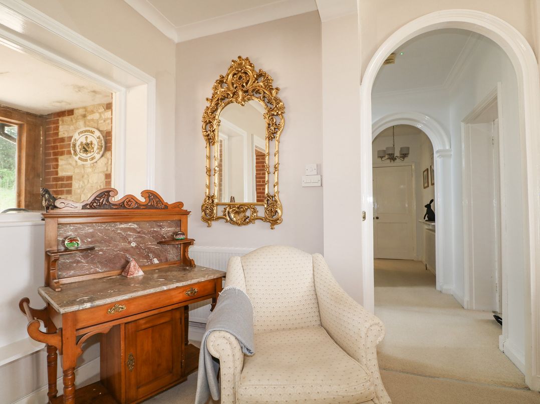 Coombe Place House