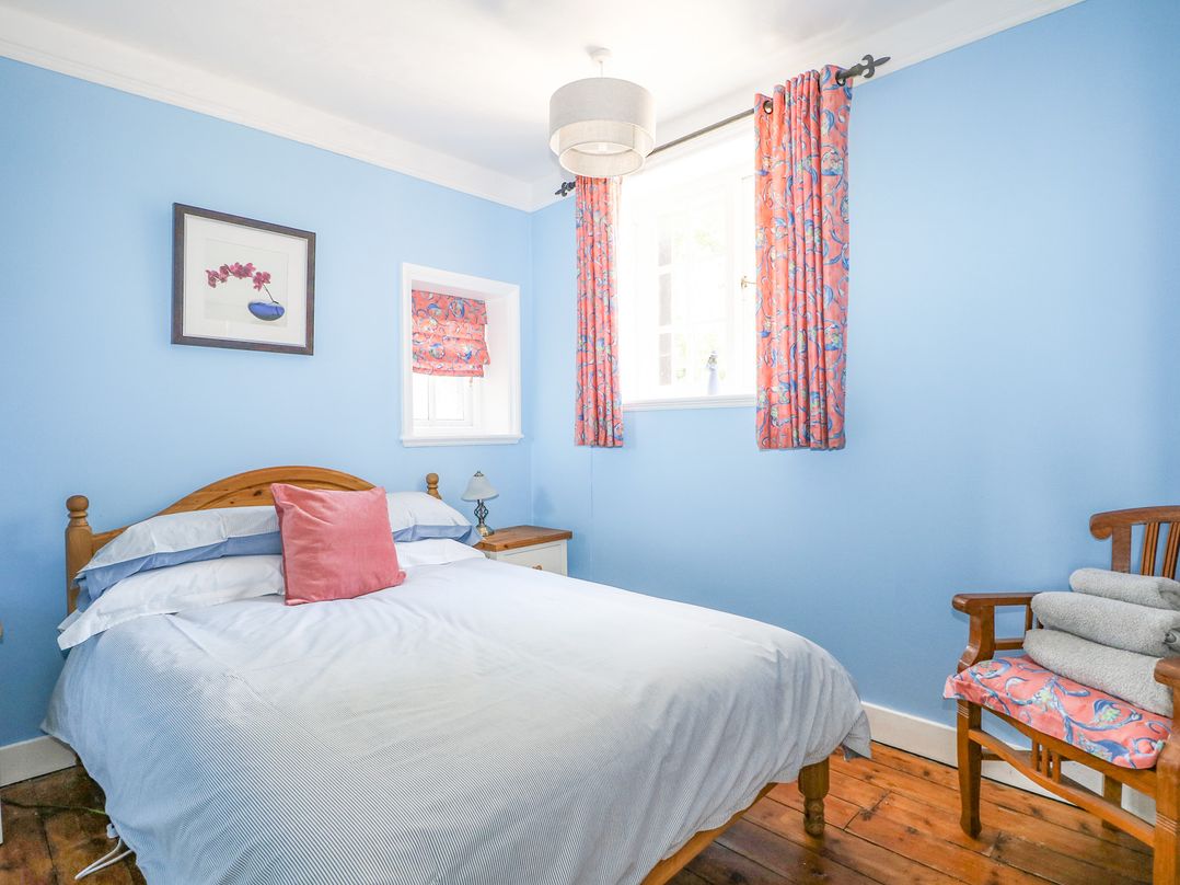 Coombe Place House