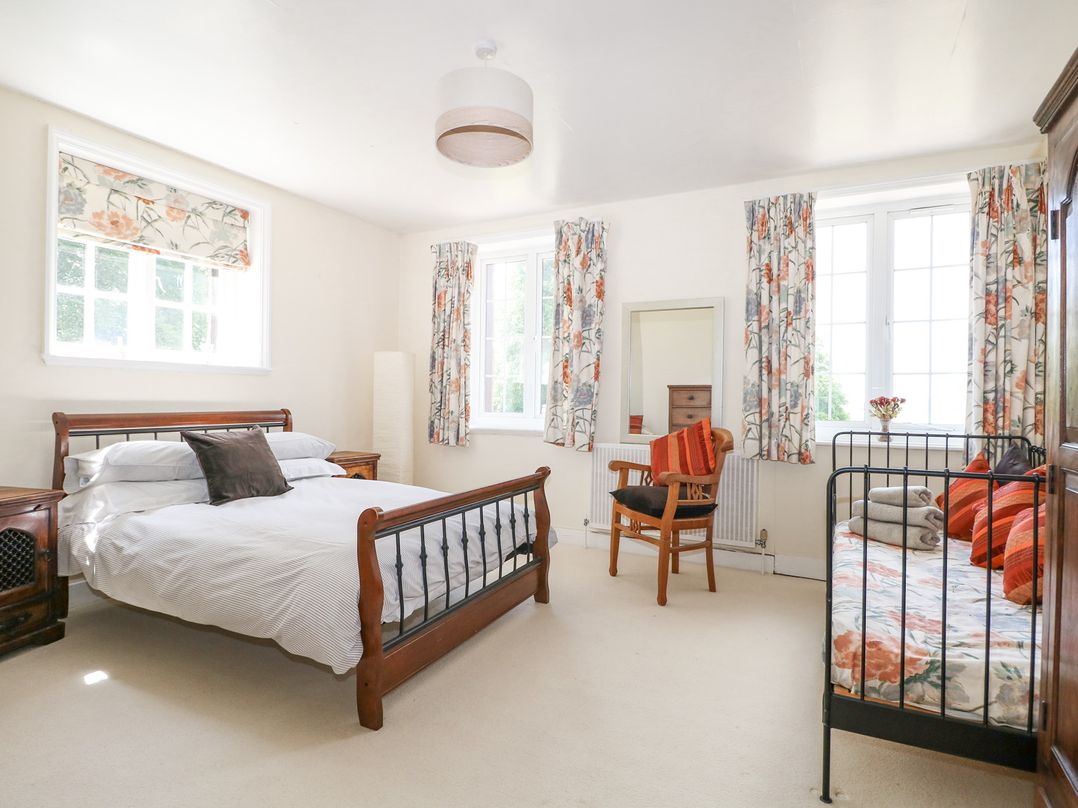 Coombe Place House