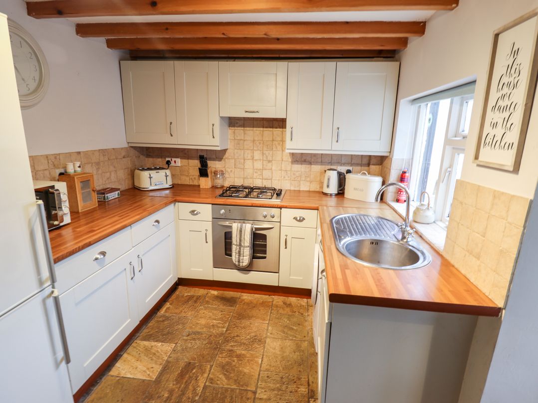 Thames Cottage