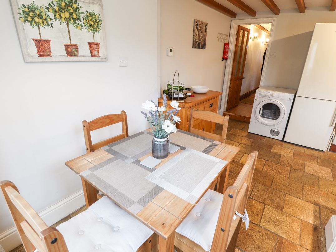 Thames Cottage