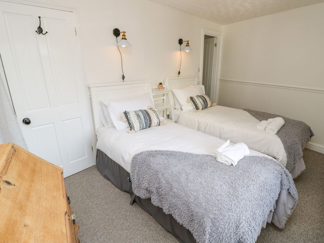 1 Tulse Hill Cottages