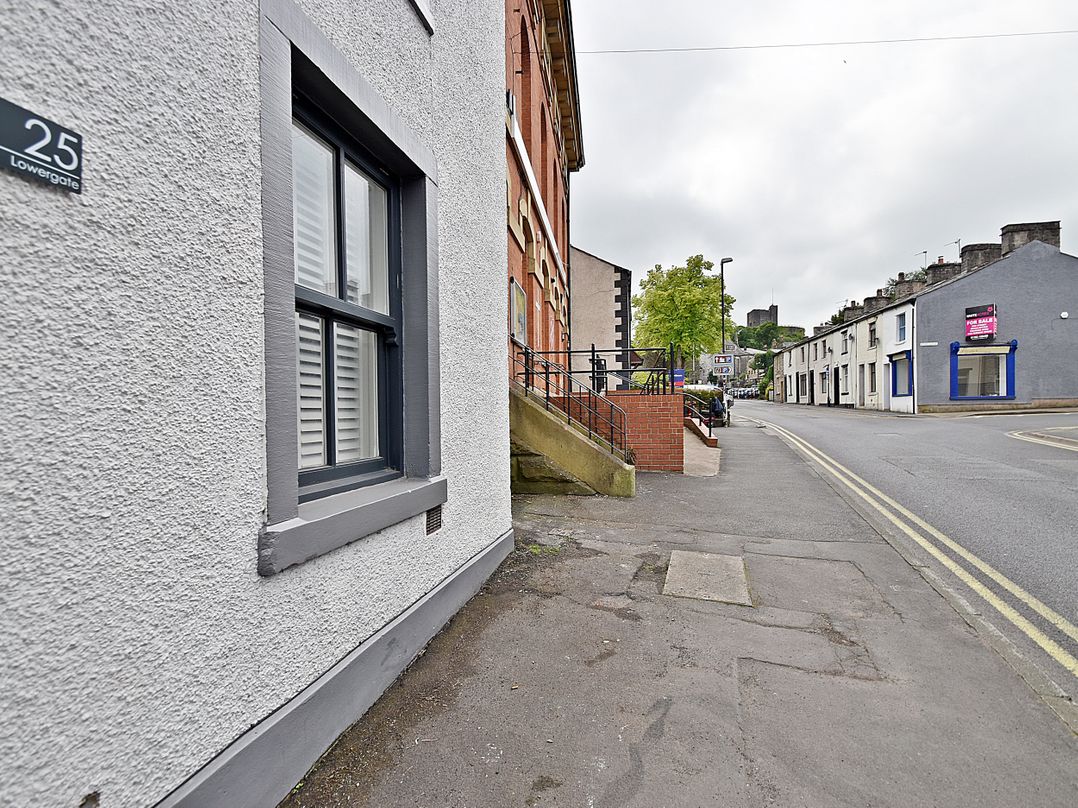 25 Lowergate