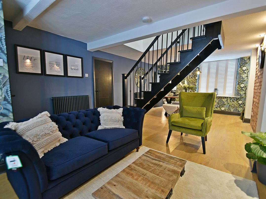 25 Lowergate