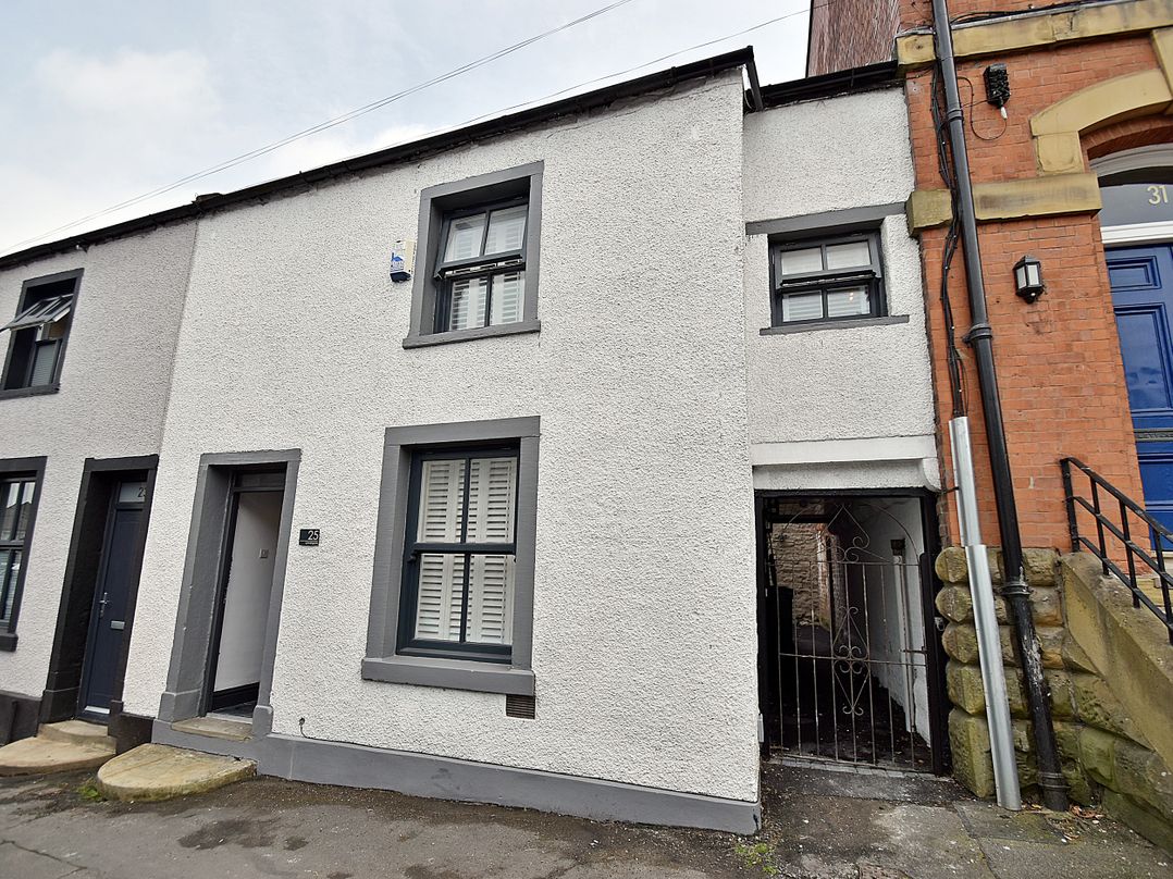 25 Lowergate