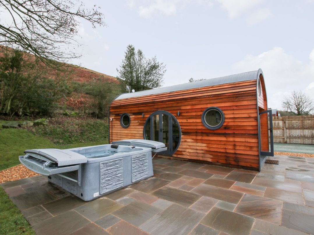 Callow Pod
