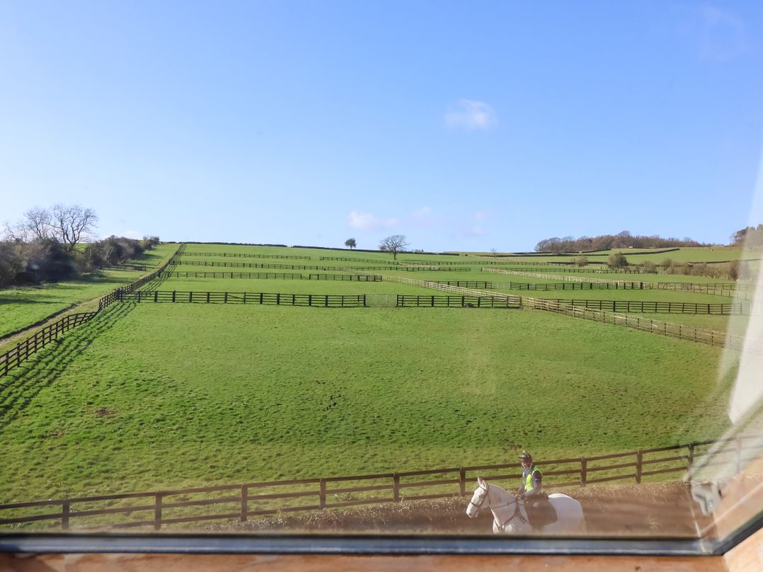 Farm View Hall