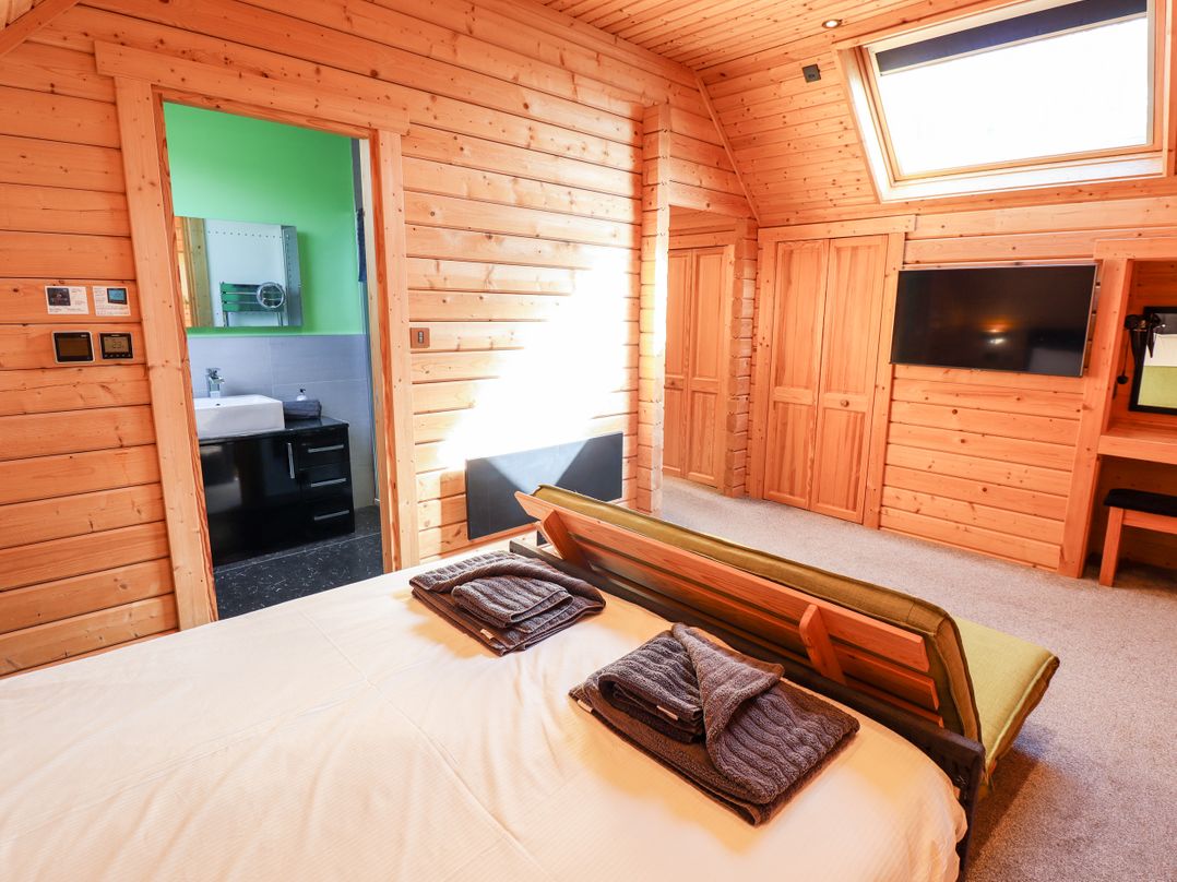iLodge Ultra