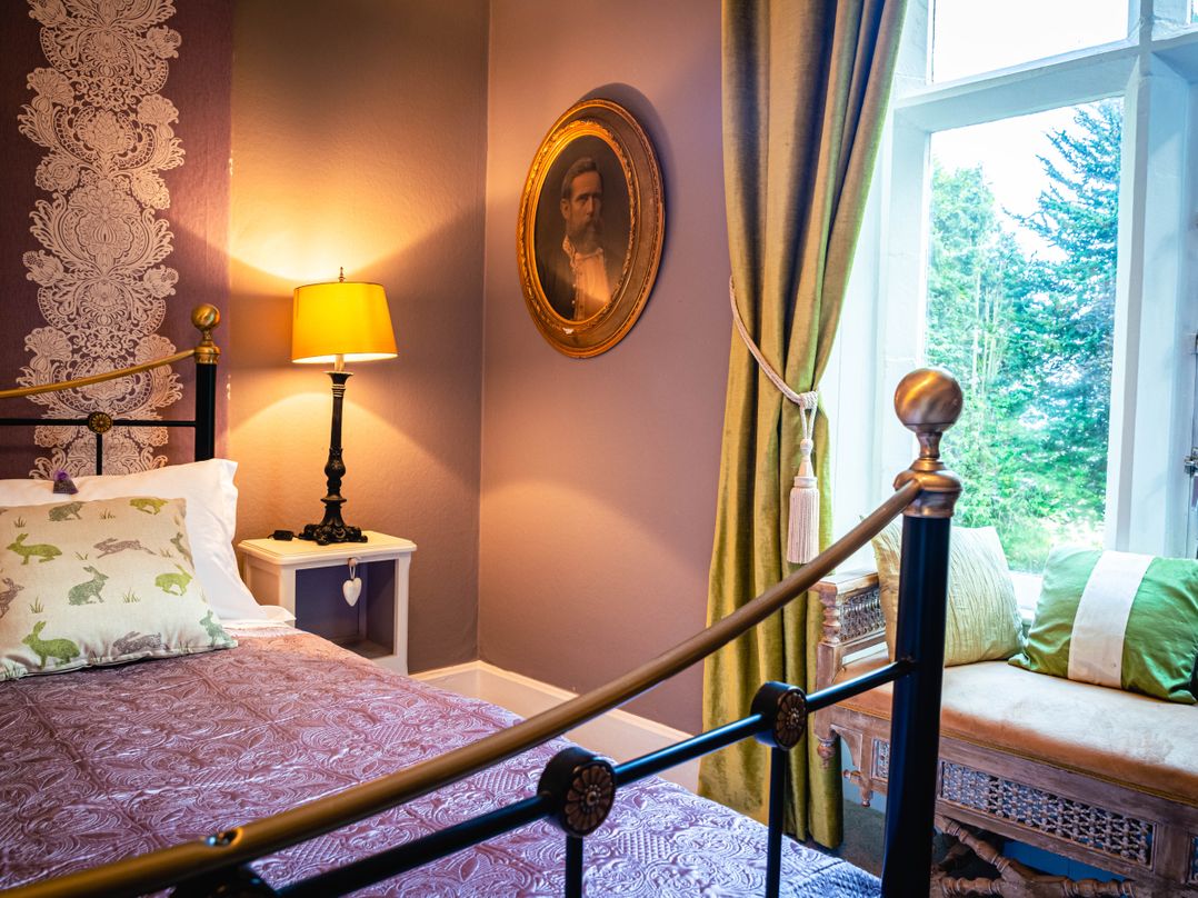 Lonsdale Villa Retreat