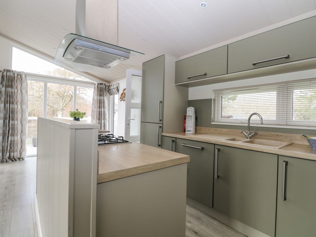 Amberwood 42
