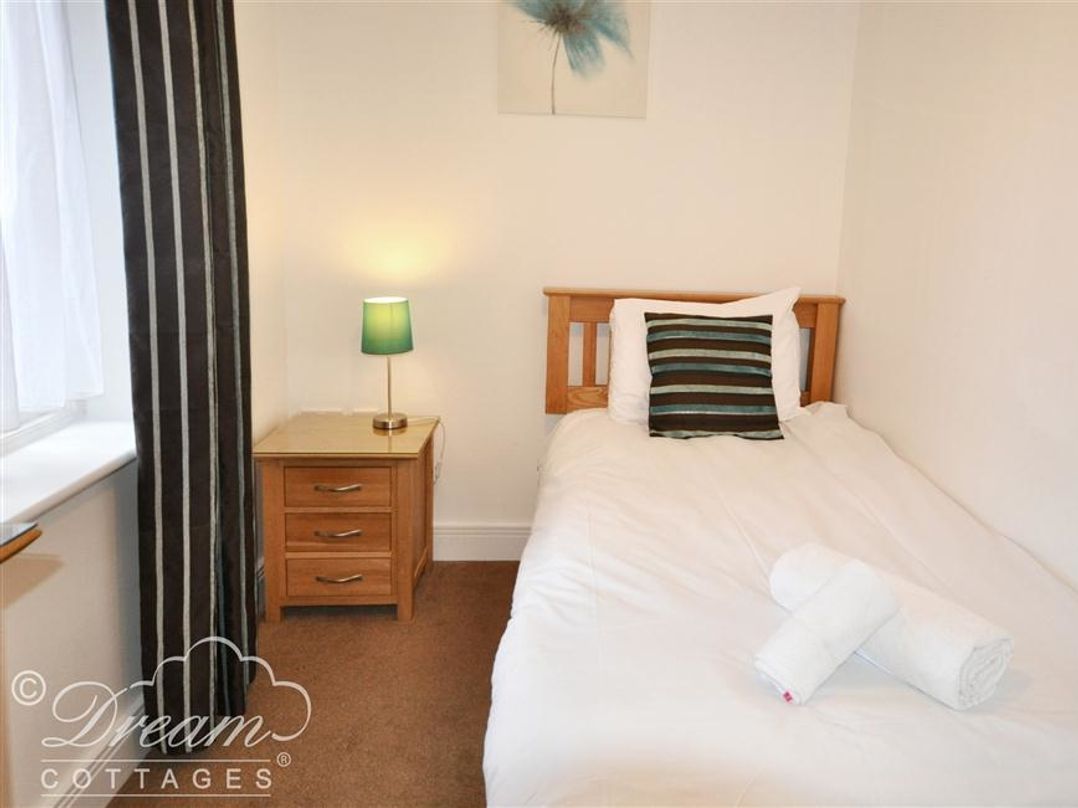 Admiral's Quarter Apartment 5