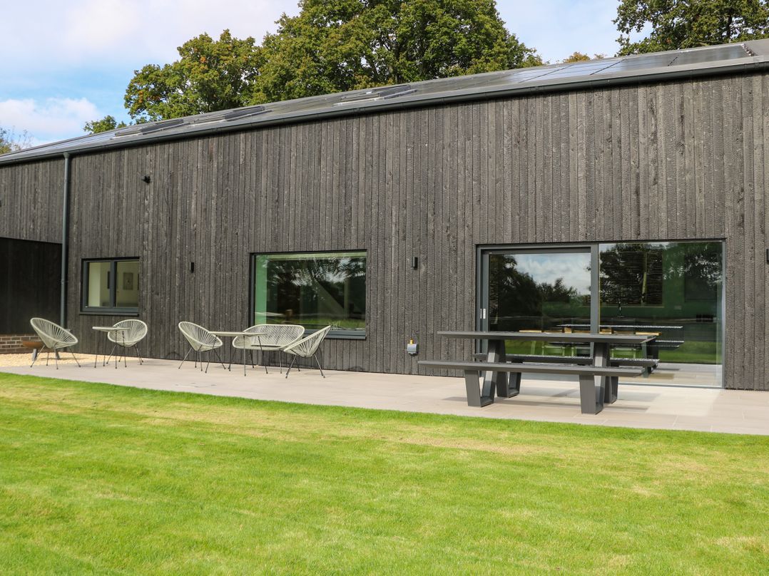 Suetts Farm Barns