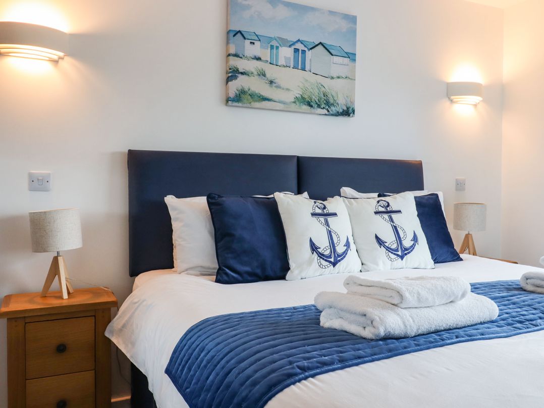 Strawberry Bank - Nuthatch