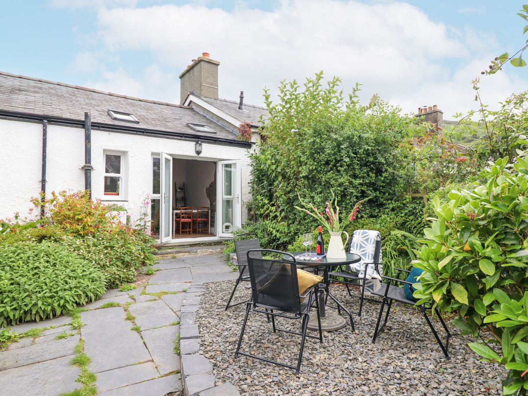Milo's Cottage