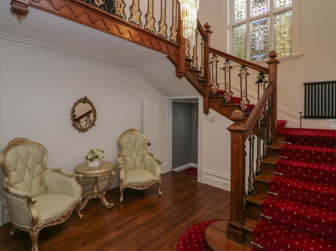 Beechgrove Manor