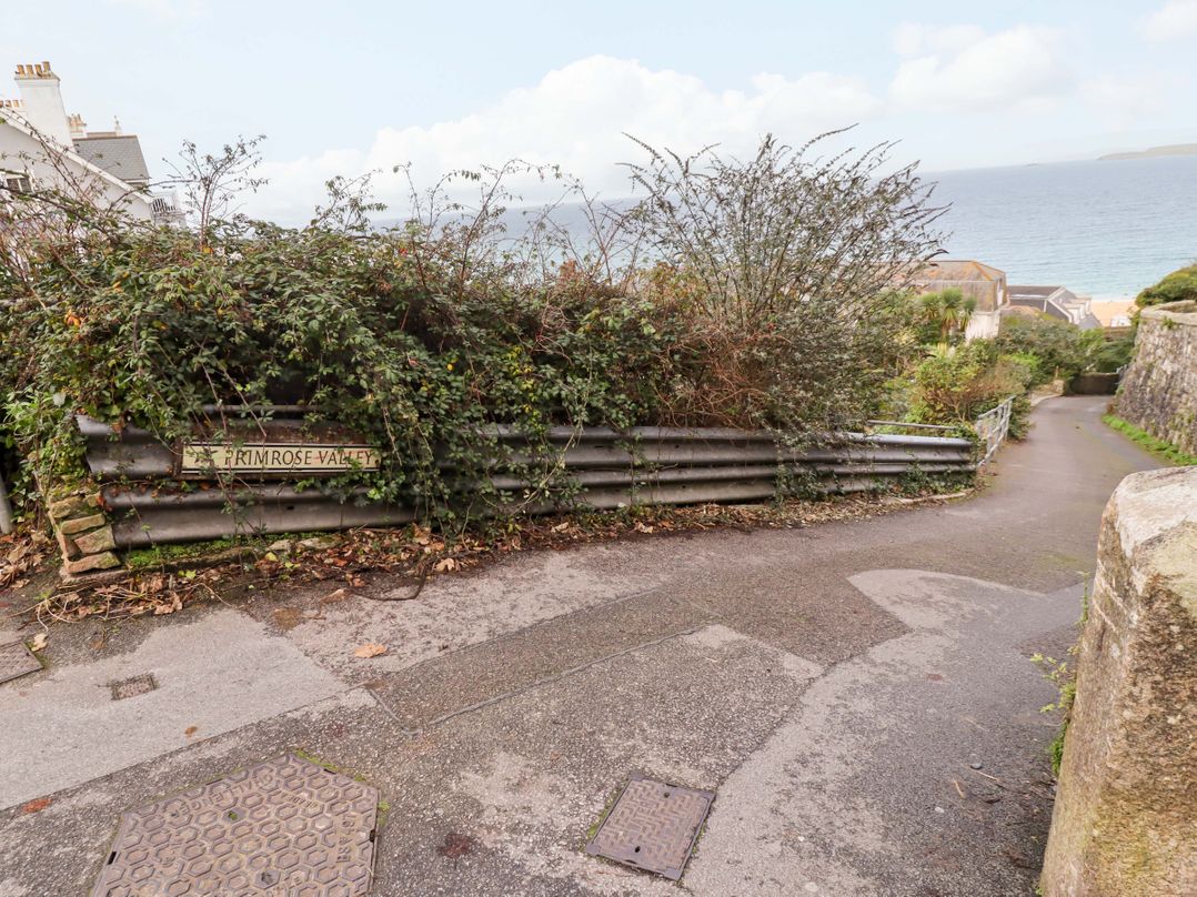 Tresco Bungalow