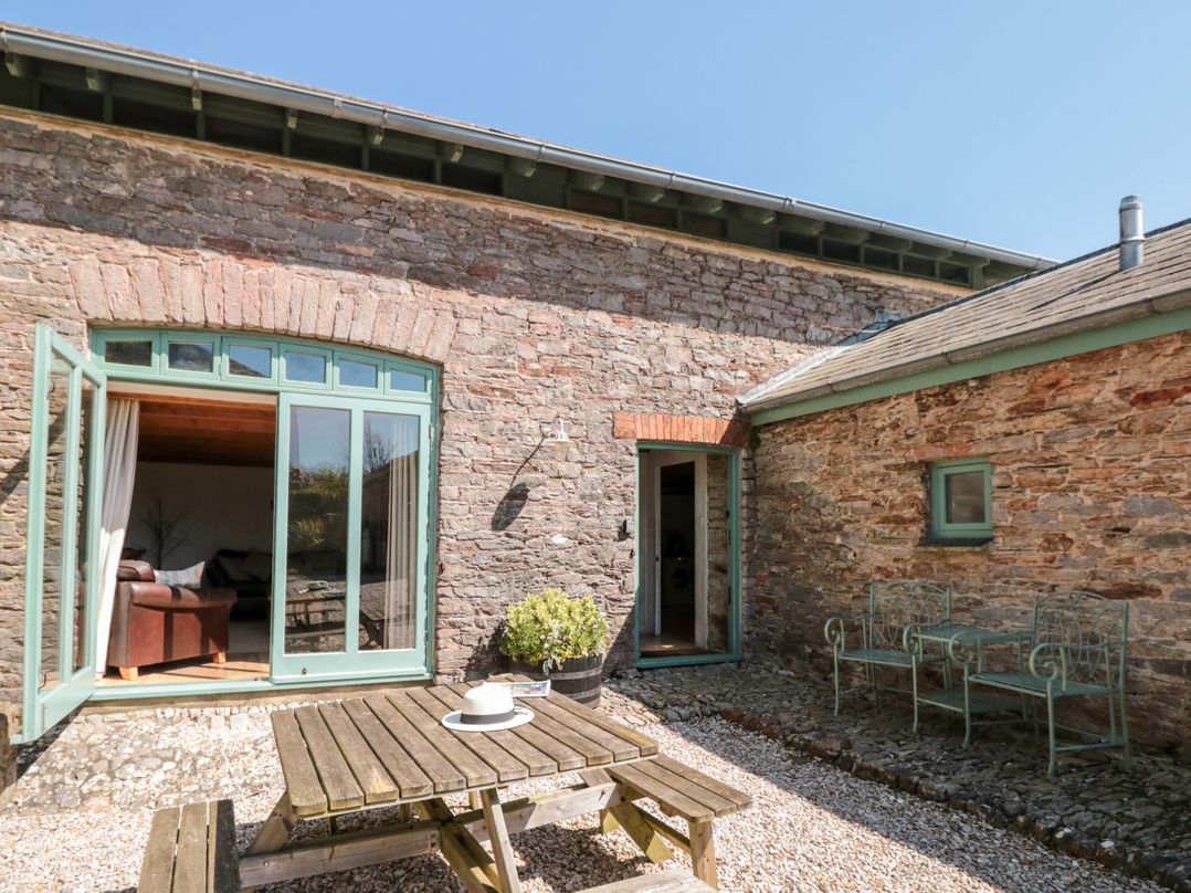 1 Alston Farm Cottages