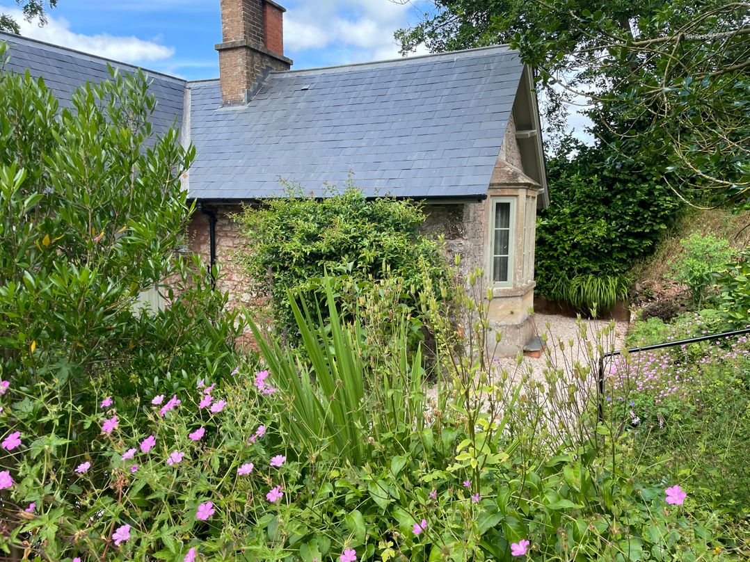 Court Lodge