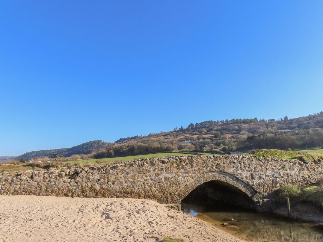 Llys y Graig