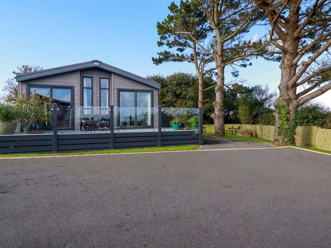 Piran Lodge