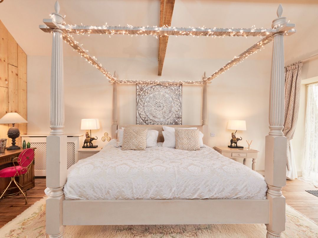 Love Nest