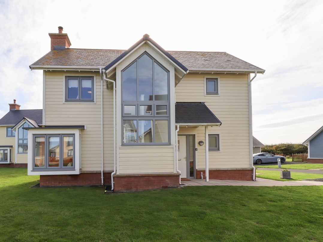 The Beach House (Beadnell)