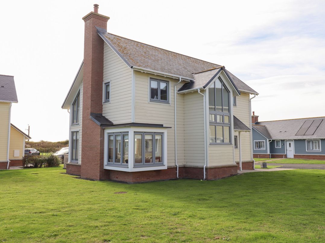The Beach House (Beadnell)