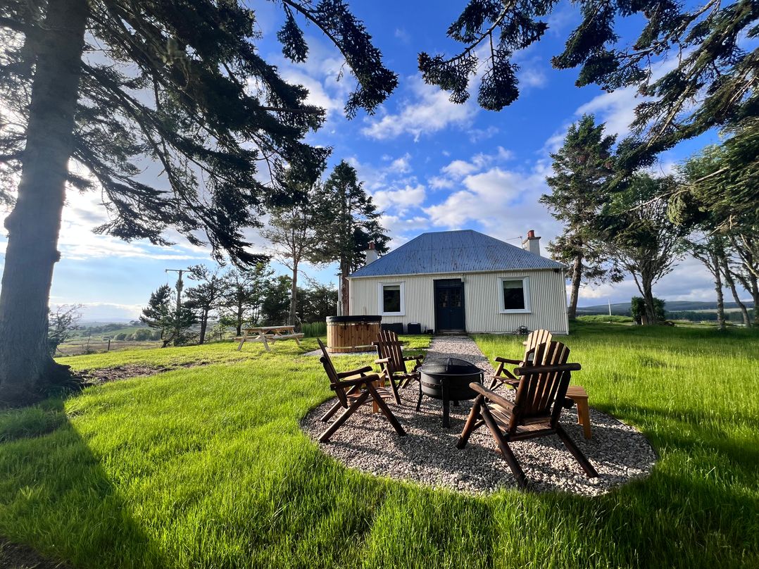 Challenger Bothy
