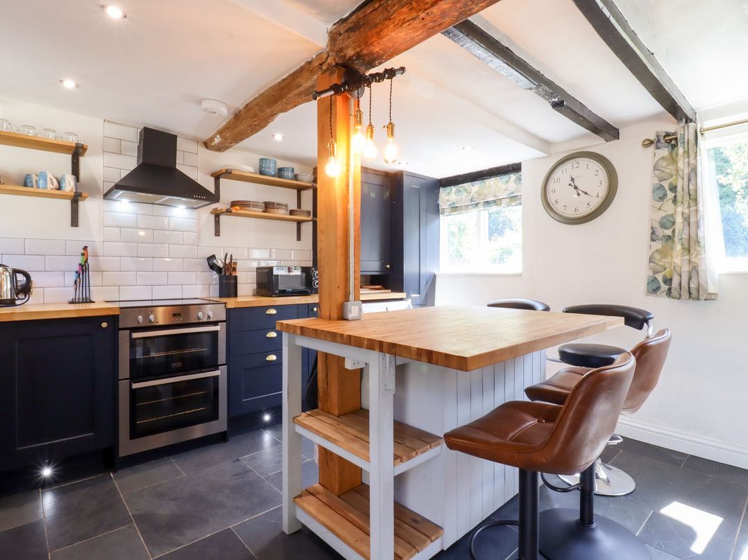 1 Harpur Cottage