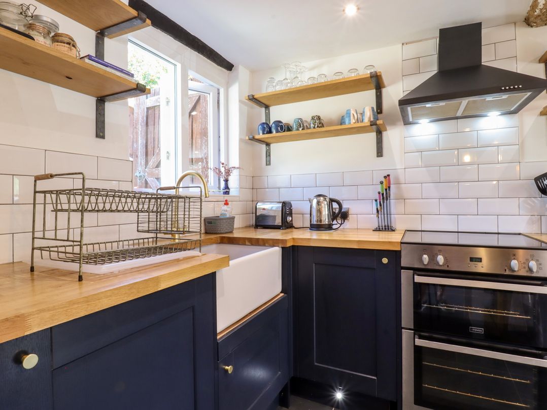 1 Harpur Cottage