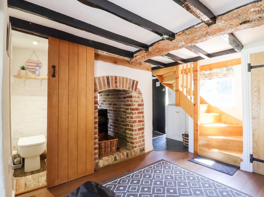 1 Harpur Cottage