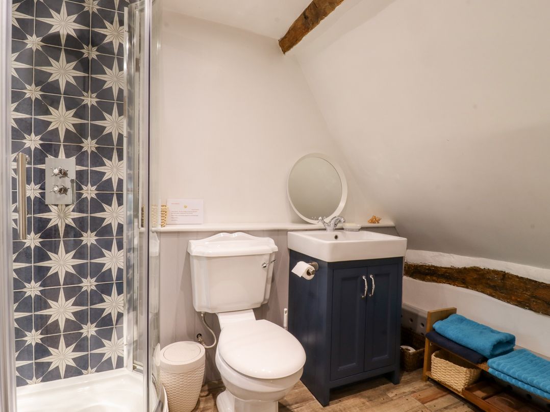 1 Harpur Cottage