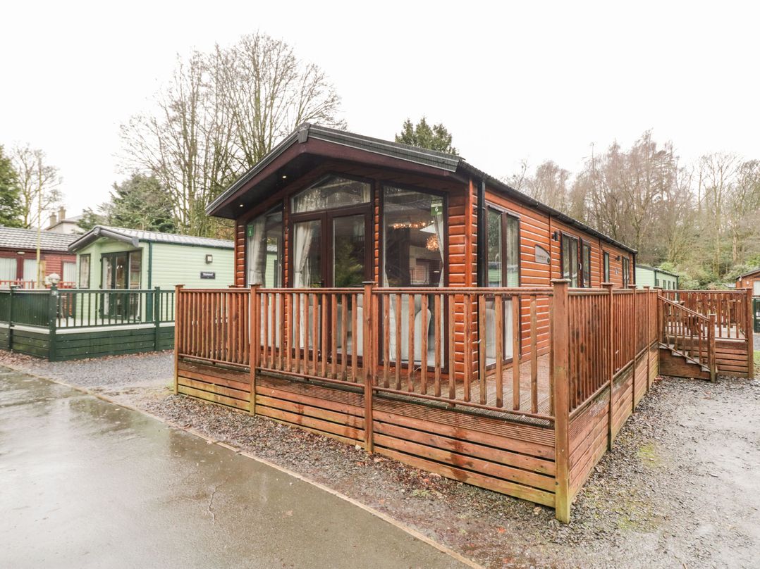 Cedar Wood Lodge