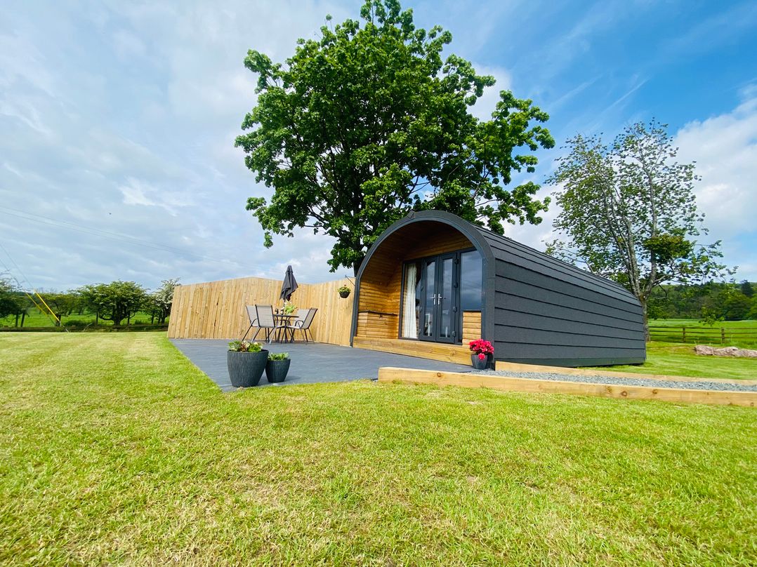 Dryfe Lodge