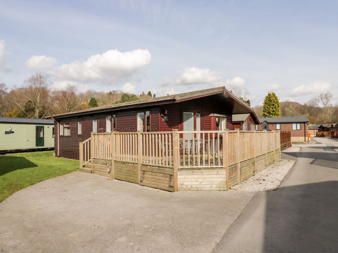 Lake View Lodge
