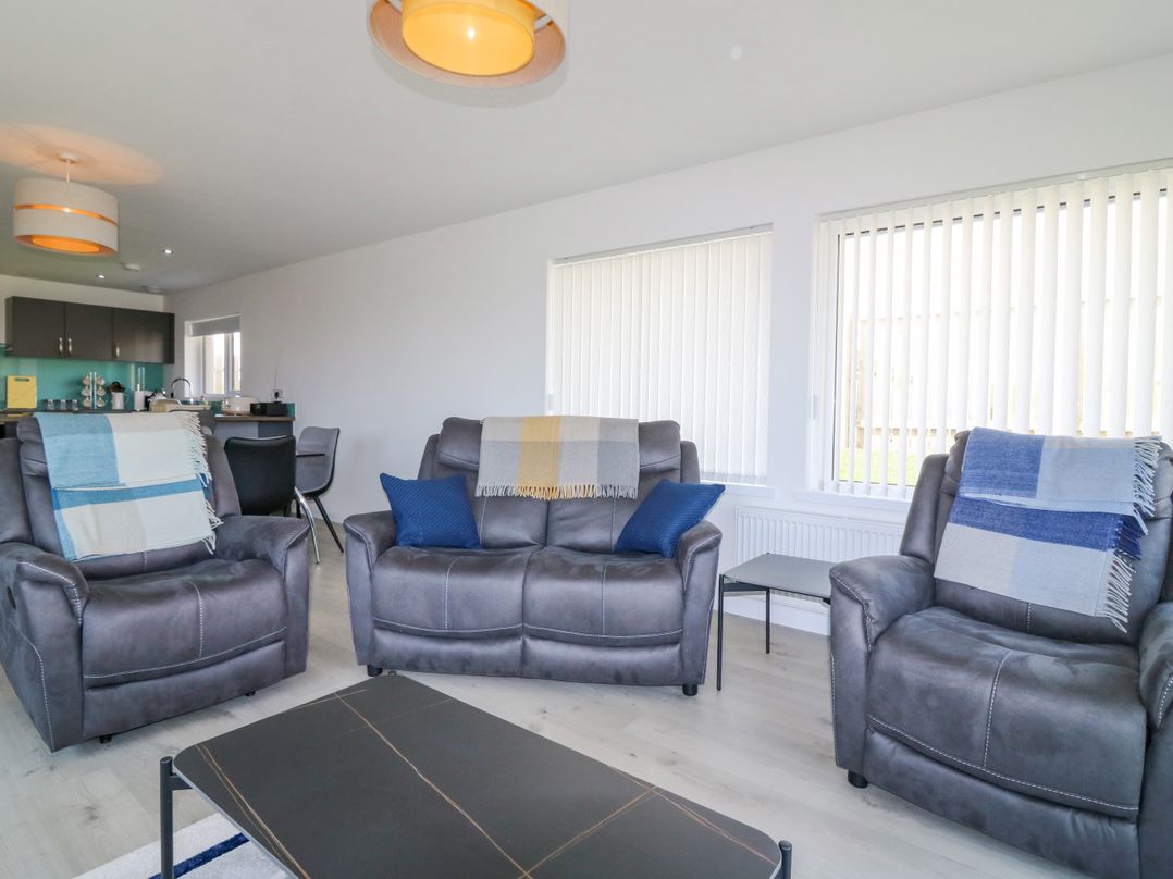 1 Westenra Gardens