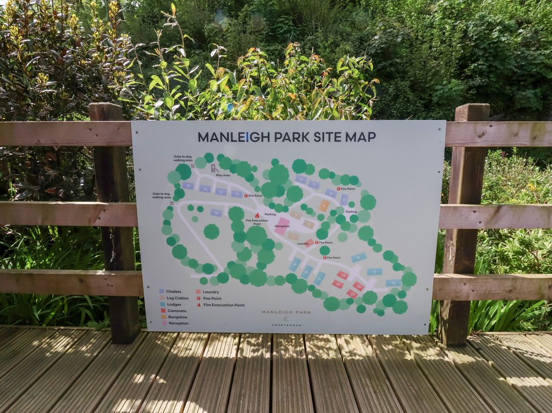 11 Manleigh Park