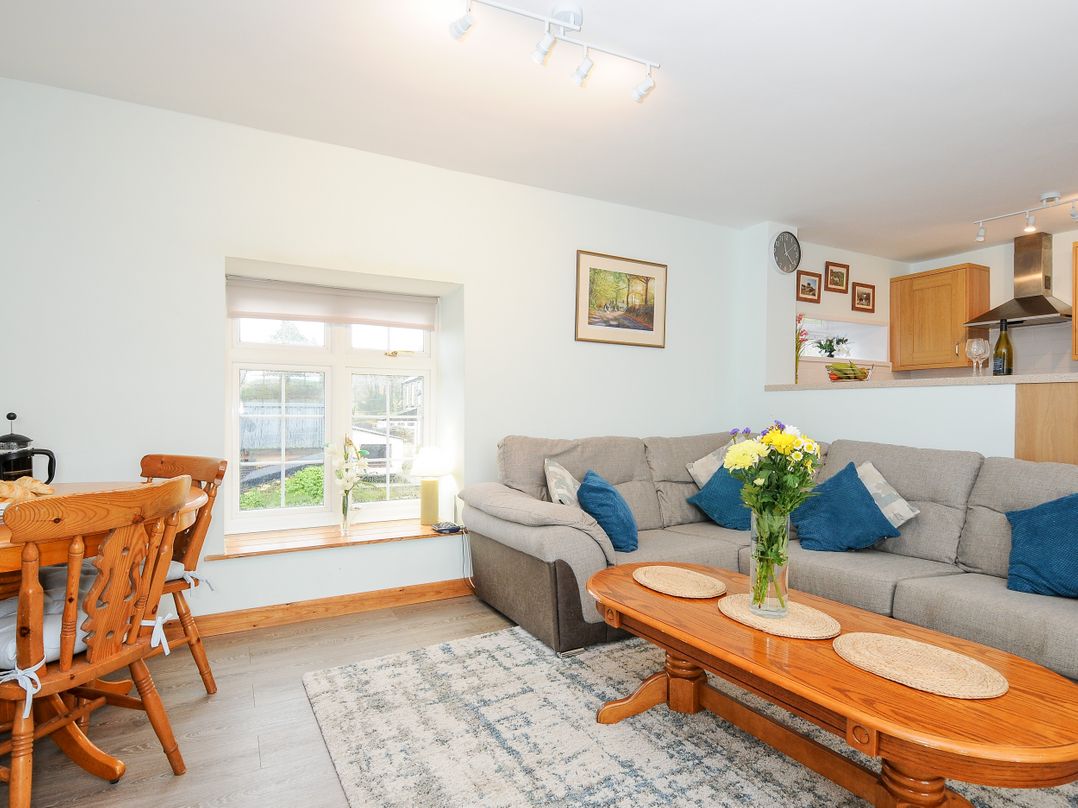 Cheesewring Cottage