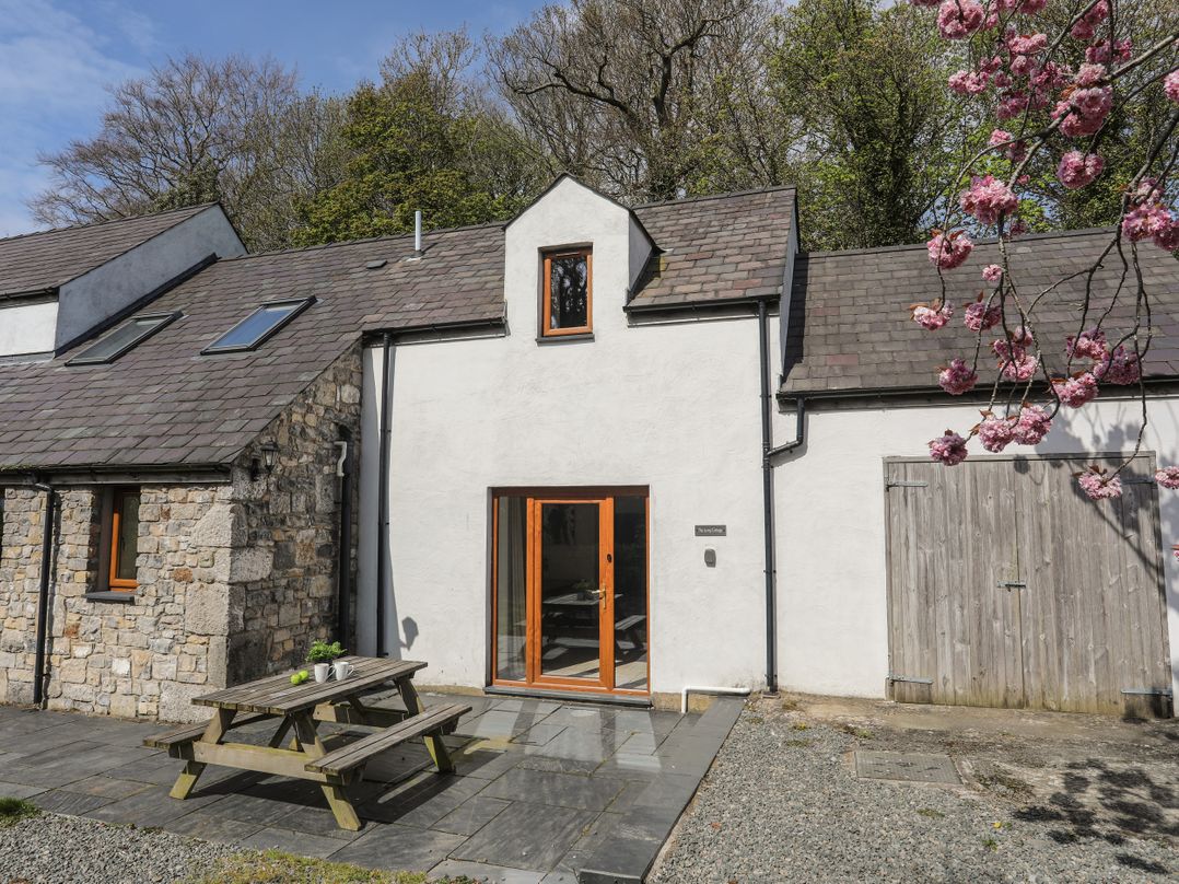 Long Cottage