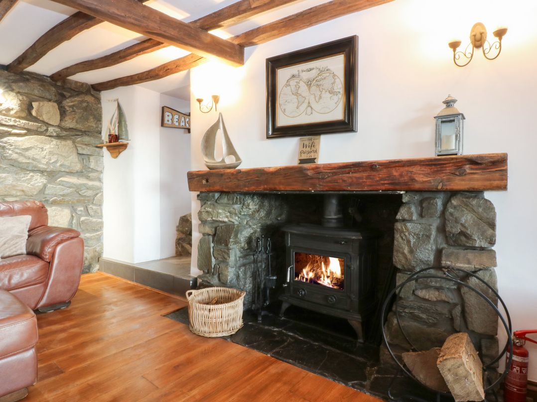 Ty'n-Y-Ffynnon Cottage