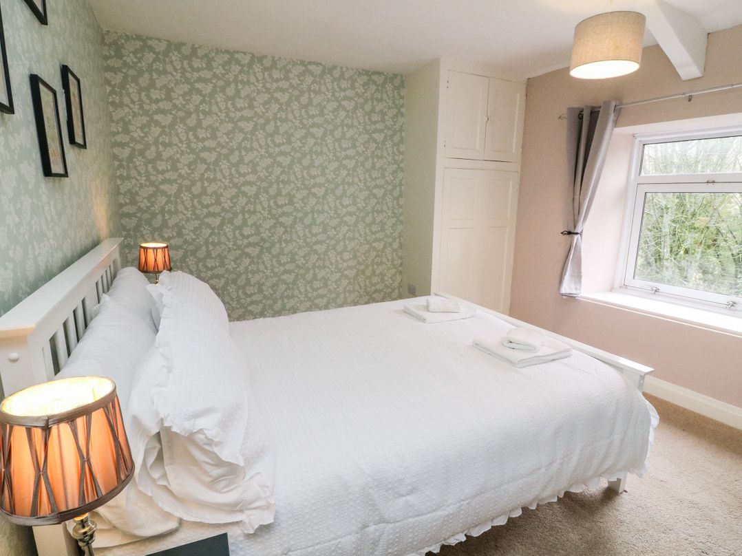 Joyces Cottage, 2 Brown Hill