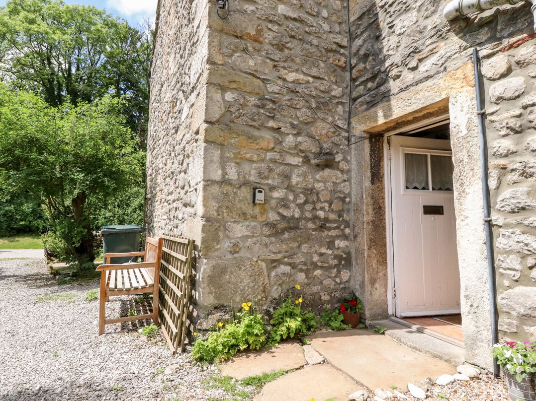 Tennant Cottage